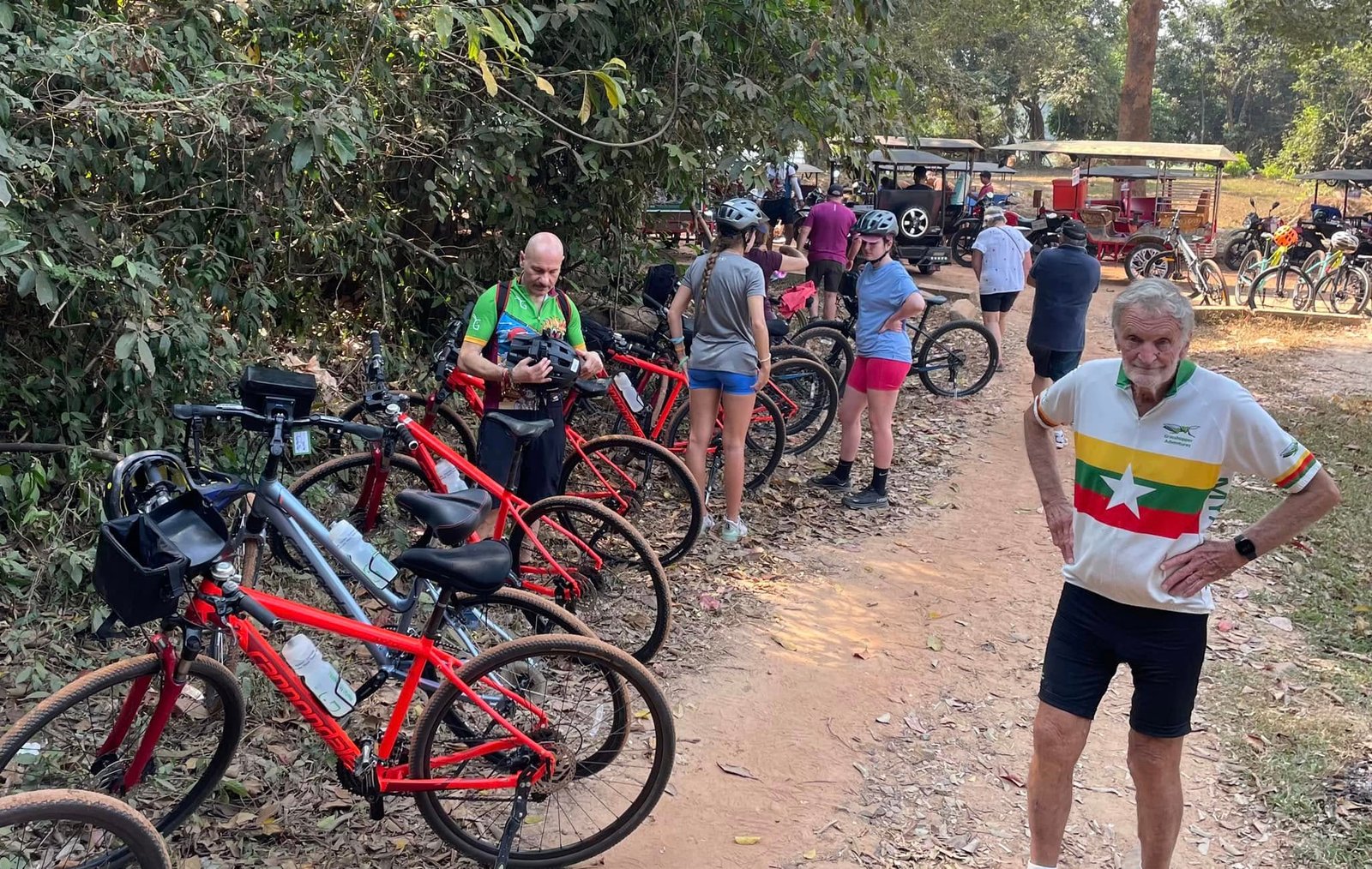 Phnom Penh Biking To Kampong Cham Siem Reap 3 Days